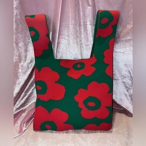 Crochet floral tote 12x12